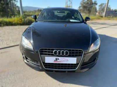 Audi TT Coupé 2006 - 13990 EUR, 176994 km - AUTO.MOTO.pt - 176994km - foto 2 de 18