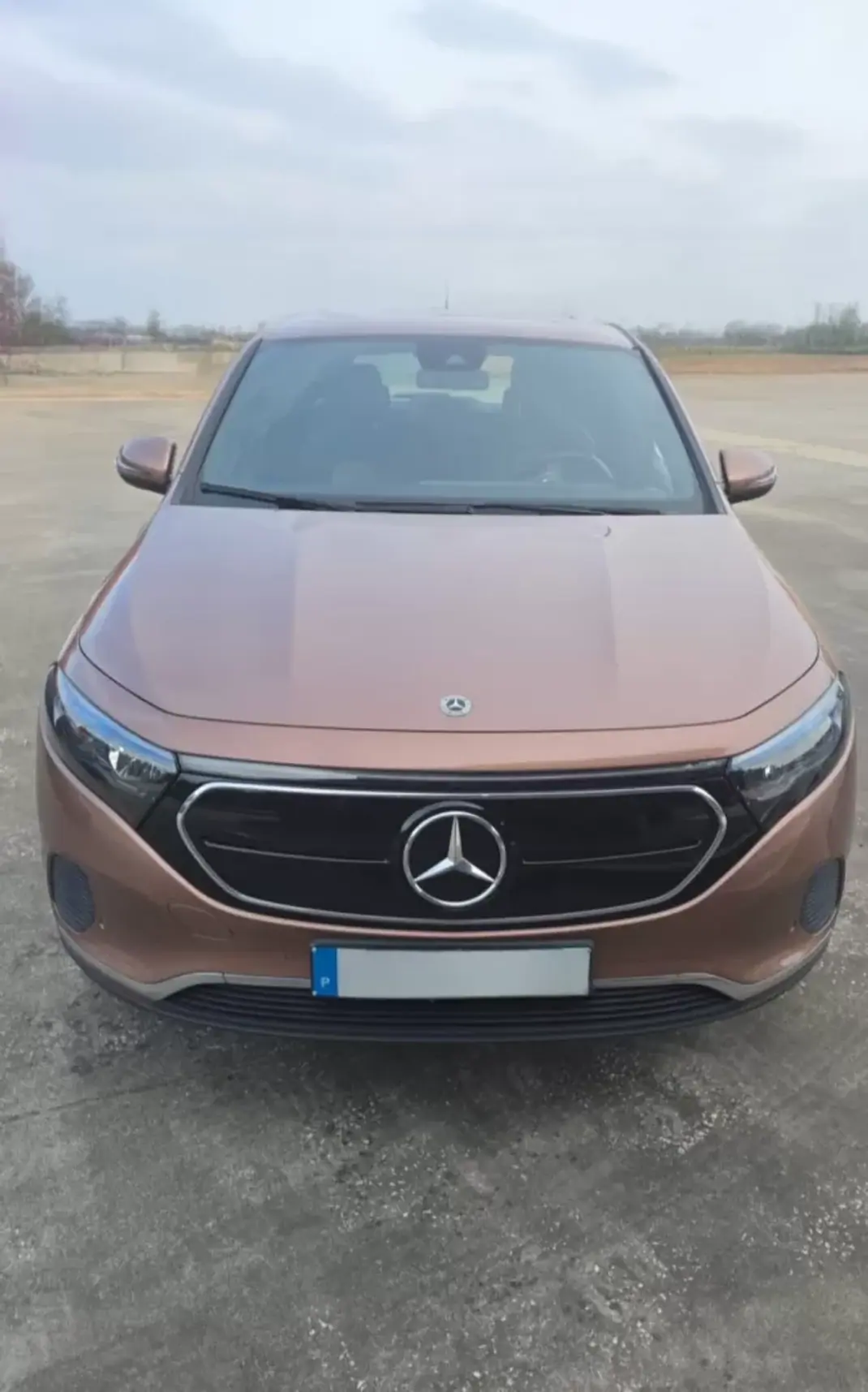 Mercedes-Benz EQA 2022 - 33000 EUR, 94000 km - AUTO.MOTO.pt - 94000km - foto 1 de 5