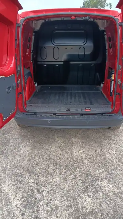 Mercedes-Benz Citan 108 CDI 2018 - 12300 EUR, 161063 km - AUTO.MOTO.pt - 161063km - foto 15 de 15