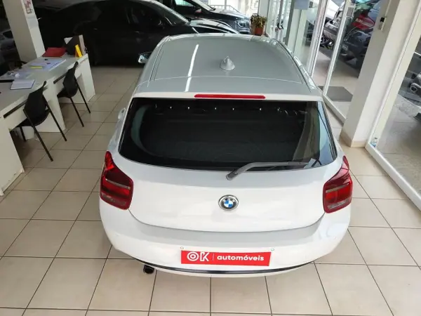 BMW 116 2013 - 10500 EUR, 215000 km - AUTO.MOTO.pt - 215000km - foto 10 de 33