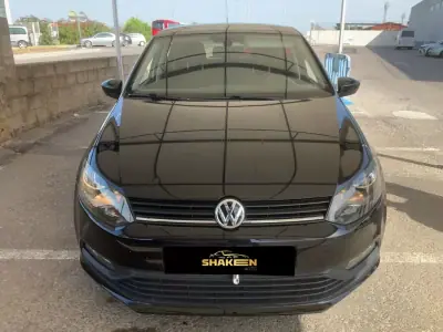 Volkswagen Polo 2017 - 10890 EUR, 83230 km - AUTO.MOTO.pt - 83230km - foto 2 de 7