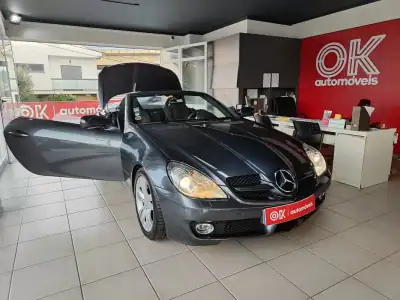 Mercedes-Benz SLK 200 2010 - 21500 EUR, 79000 km - AUTO.MOTO.pt - 79000km - foto 17 de 32