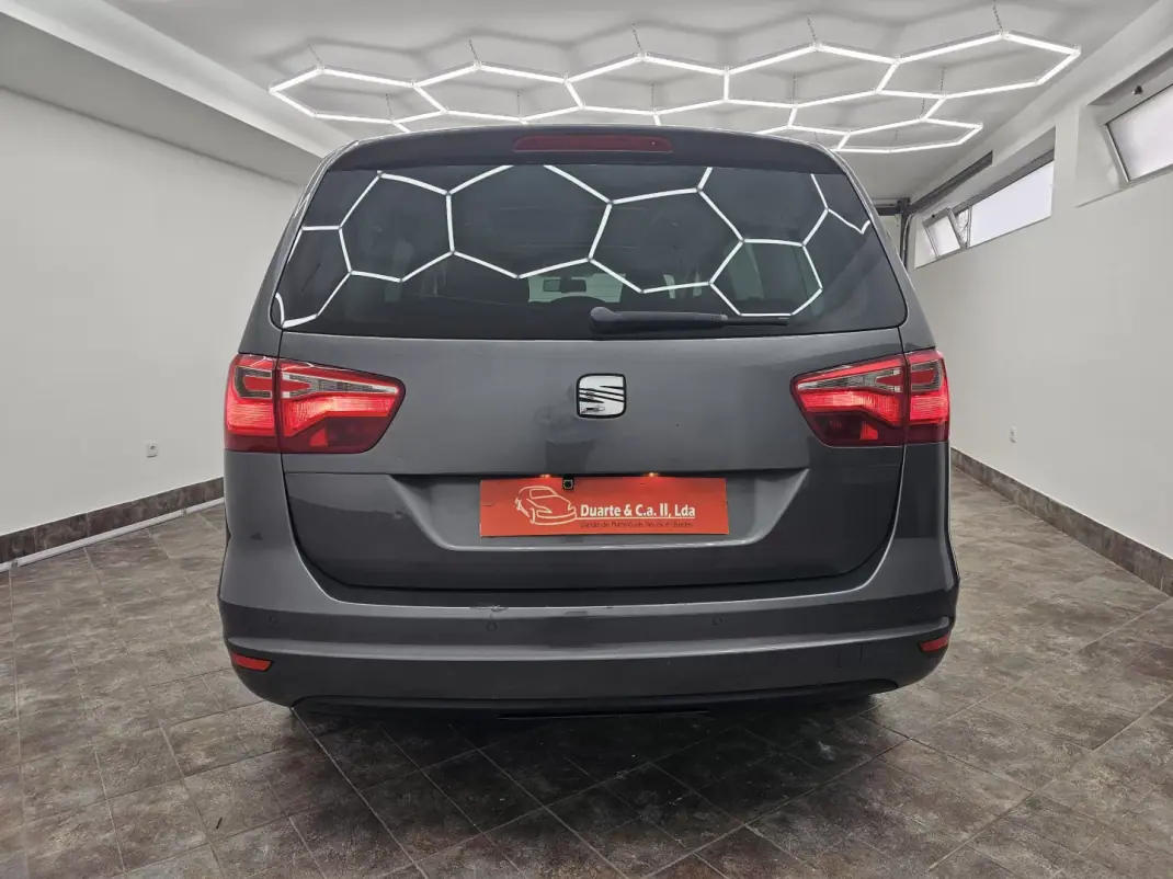 SEAT Alhambra 2011 - 12650 EUR, 216141 km - AUTO.MOTO.pt - 216141km - foto 8 de 51