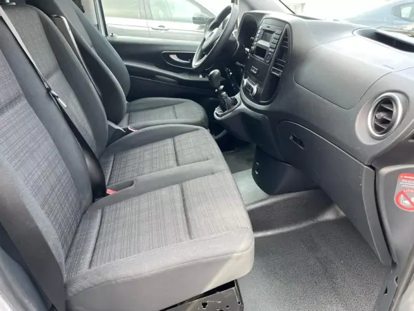 Mercedes-Benz Vito 2017 - 19900 EUR, 126000 km - 126000km - foto 9 de 13