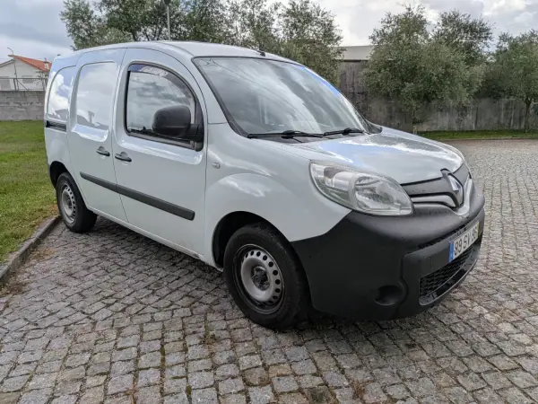 Renault KANGOO 1.5 BLUE DCI 3LUG EDITION ONE 2017 - 10900 EUR, 126000 km - AUTO.MOTO.pt - 126000km - foto 3 de 13