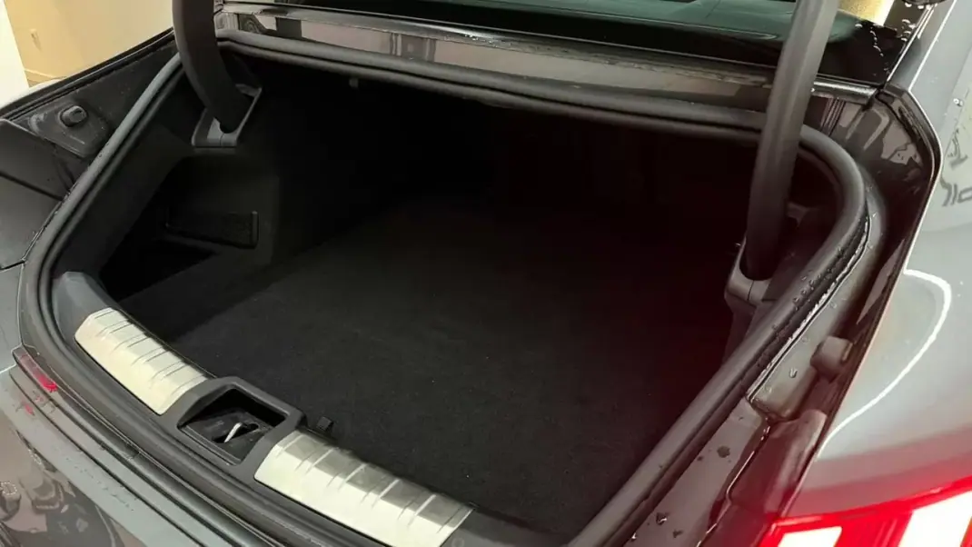 Audi e-tron GT 2022 - 57990 EUR, 59200 km - AUTO.MOTO.pt - 59200km - foto 19 de 28