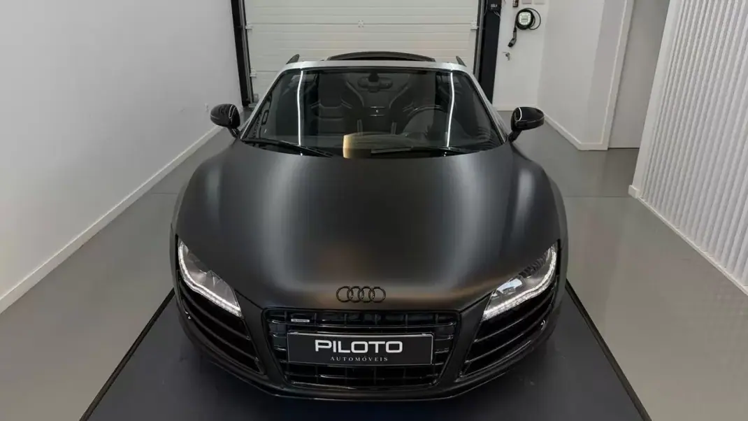 Audi R8 Spyder 2012 - 119990 EUR, 88858 km - AUTO.MOTO.pt - 88858km - foto 2 de 24