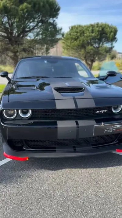 Dodge Challenger 2019 - 62950 EUR, 66000 km - AUTO.MOTO.pt - 66000km - foto 2 de 8
