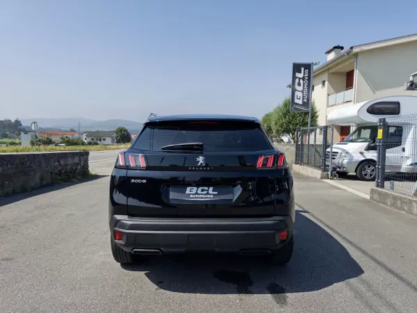 Peugeot 3008 2023 - 21990 EUR, 149000 km - AUTO.MOTO.pt - 149000km - foto 6 de 41