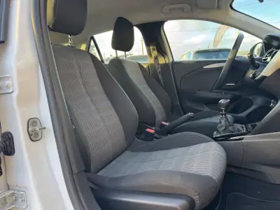 Opel Corsa 2021 - 12900 EUR, 114027 km - AUTO.MOTO.pt - 114027km - foto 18 de 22