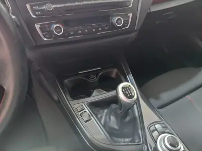 BMW 116 2013 - 11900 EUR, 218000 km - AUTO.MOTO.pt - 218000km - foto 12 de 18
