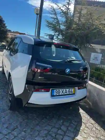BMW i3 2016 - 9900 EUR, 166500 km - AUTO.MOTO.pt - 166500km - foto 4 de 15