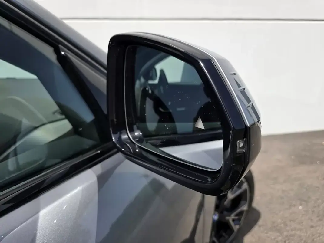 BMW 116 2025 - 30500 EUR, 14400 km - AUTO.MOTO.pt - 14400km - foto 16 de 39