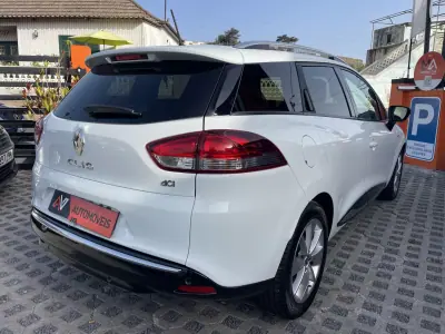 Renault Clio Break 2016 - 12950 EUR, 138423 km - AUTO.MOTO.pt - 138423km - foto 7 de 12