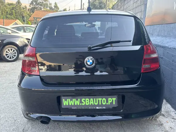 BMW 118 2008 - 7500 EUR, 350000 km - AUTO.MOTO.pt - 350000km - foto 7 de 20