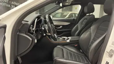 Mercedes-Benz C 43 AMG 2016 - 39990 EUR, 128967 km - AUTO.MOTO.pt - 128967km - foto 21 de 55