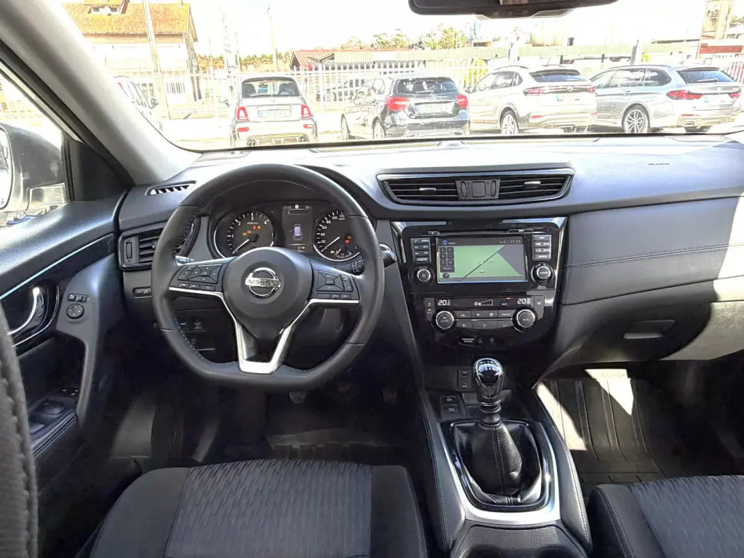 Nissan X-Trail 2021 - 22800 EUR, 75148 km - AUTO.MOTO.pt - 75148km - foto 12 de 17