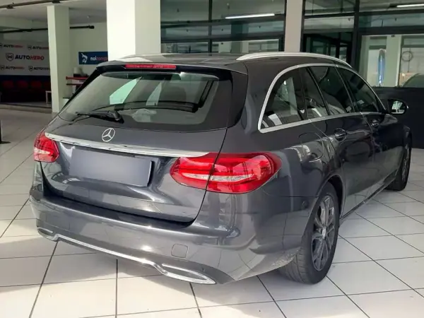 Mercedes-Benz C 200 2016 - 16900 EUR, 148161 km - AUTO.MOTO.pt - 148161km - foto 6 de 15