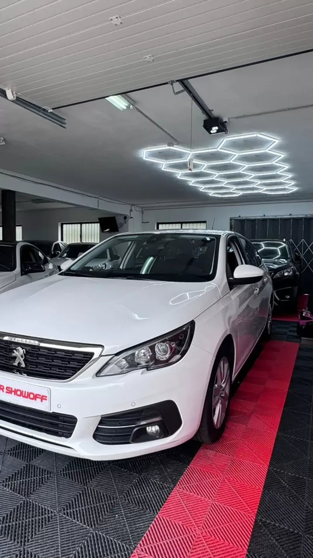 Peugeot 308 SW 2019 - 12900 EUR, 151000 km - AUTO.MOTO.pt - 151000km - foto 2 de 10