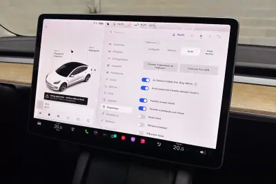 Tesla Model 3 2021 - 25450 EUR, 58710 km - AUTO.MOTO.pt - 58710km - foto 40 de 56
