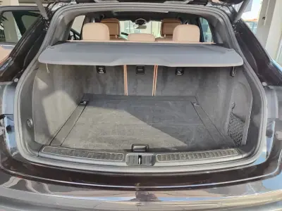 Porsche Macan 2024 - 84900 EUR, 20700 km - AUTO.MOTO.pt - 20700km - foto 16 de 41