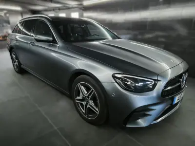 Mercedes-Benz E 300 2022 - 35950 EUR, 122245 km - AUTO.MOTO.pt - 122245km - foto 14 de 43