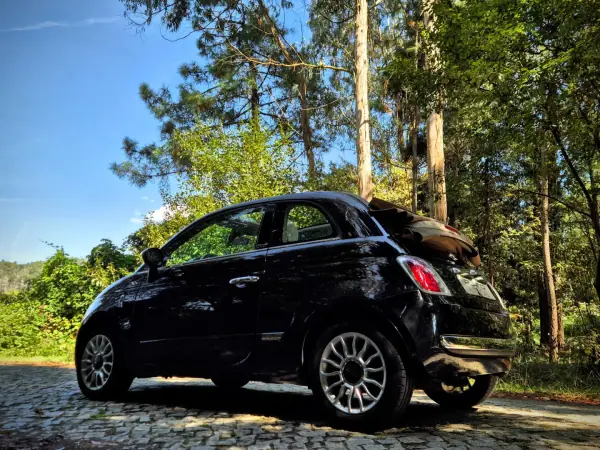 Fiat 500C 2010 - 8000 EUR, 199000 km - AUTO.MOTO.pt - 199000km - foto 8 de 19