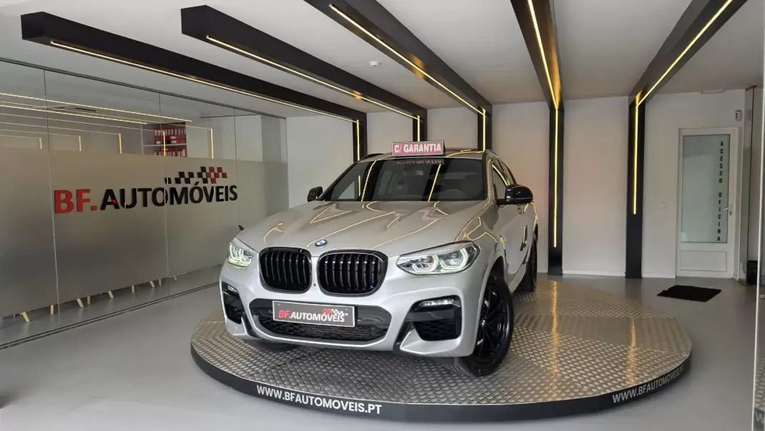 BMW X4 2021 - 37750 EUR, 169595 km - AUTO.MOTO.pt - 169595km - foto 12 de 74