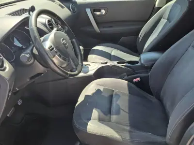 Nissan Qashqai 2010 - 7950 EUR, 328682 km - 328682km - foto 15 de 42