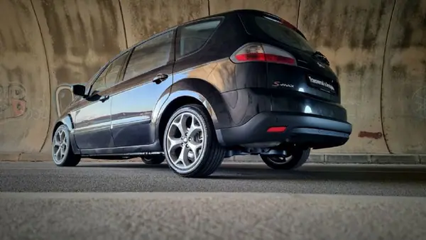 Ford S-Max 2007 - 7950 EUR, 380000 km - AUTO.MOTO.pt - 380000km - foto 19 de 23