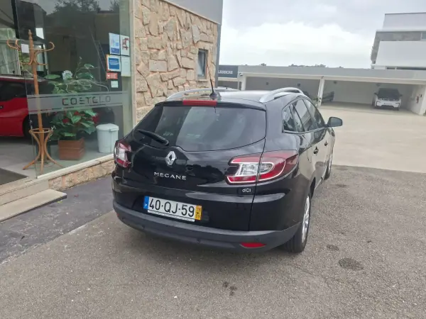 Renault Mégane Sport Tourer 1.5 dCi Limited 2015 Diesel — 229 622 km Renault Mégane Sport Tourer 1.5 dCi Limited 2015 Diesel