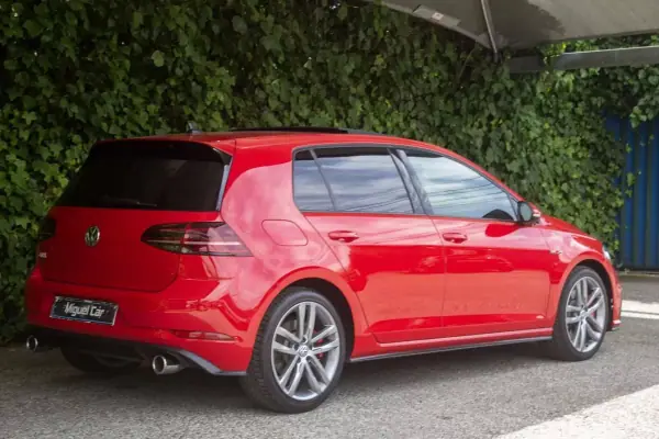 Volkswagen Golf 2019 - 23900 EUR, 105500 km - AUTO.MOTO.pt - 105500km - foto 8 de 18