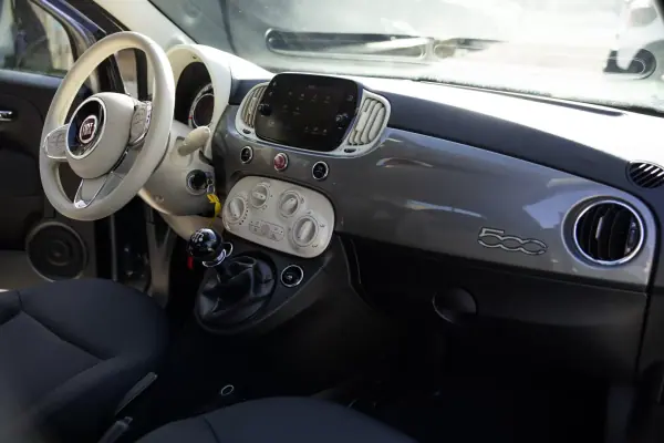 Fiat 500 2023 - 11680 EUR, 46769 km - AUTO.MOTO.pt - 46769km - foto 7 de 10