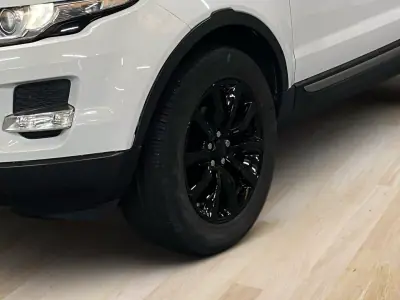 Land Rover Range Rover Evoque 2015 - 17950 EUR, 254700 km - AUTO.MOTO.pt - 254700km - foto 6 de 20