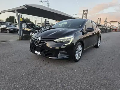 Renault Clio 2022 - 14500 EUR, 104000 km - AUTO.MOTO.pt - 104000km - foto 3 de 43