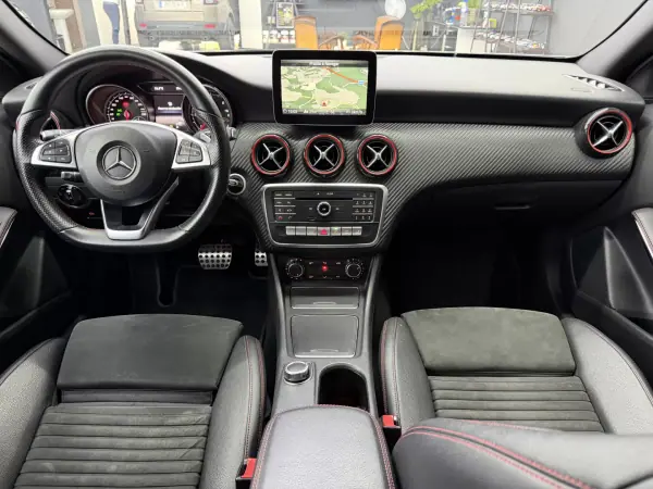 Mercedes-Benz A 180 2017 - 19950 EUR, 127427 km - AUTO.MOTO.pt - 127427km - foto 21 de 43