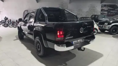 Volkswagen Amarok 2019 - 27500 EUR, 138121 km - AUTO.MOTO.pt - 138121km - foto 4 de 46