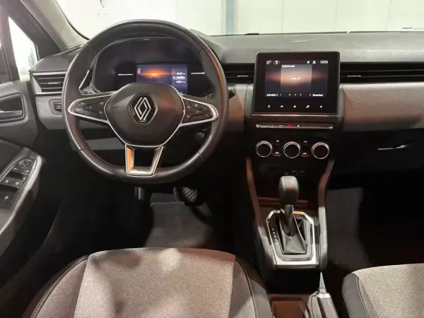 Renault Clio 2024 - 16750 EUR, 87235 km - 87235km - foto 8 de 18