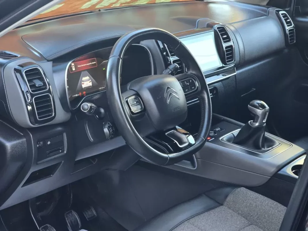 Citroën C5 Aircross 2019 - 18500 EUR, 117400 km - AUTO.MOTO.pt - 117400km - foto 14 de 24