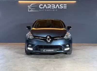 Renault Clio 2018 — foto 2 de 19