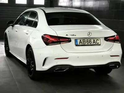 Mercedes-Benz A 250 Limousine 2020 - 25950 EUR, 141000 km - AUTO.MOTO.pt - 141000km - foto 2 de 55
