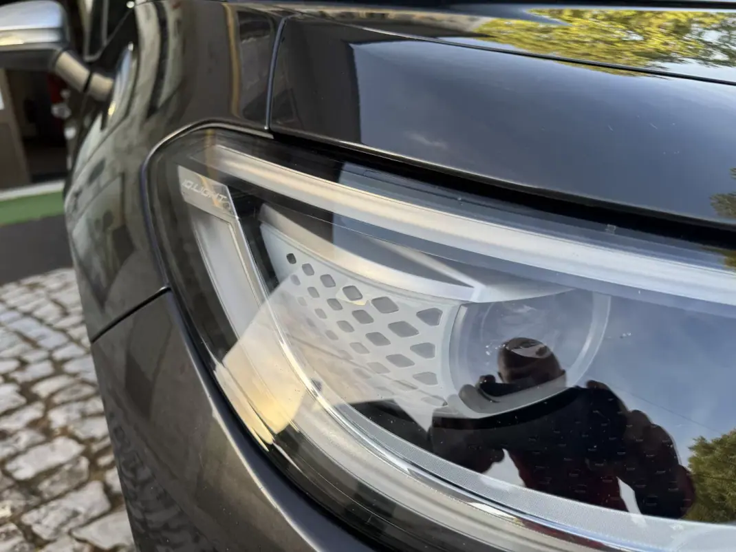 Volkswagen ID.3 2020 - 19900 EUR, 93000 km - AUTO.MOTO.pt - 93000km - foto 26 de 44