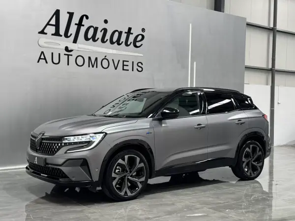 Renault Austral 2023 - 30890 EUR, 17660 km - AUTO.MOTO.pt - 17660km - foto 5 de 45