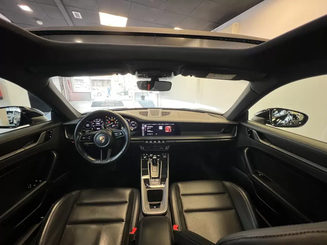Porsche 992 2019 - 139990 EUR, 90000 km - AUTO.MOTO.pt - 90000km - foto 2 de 56