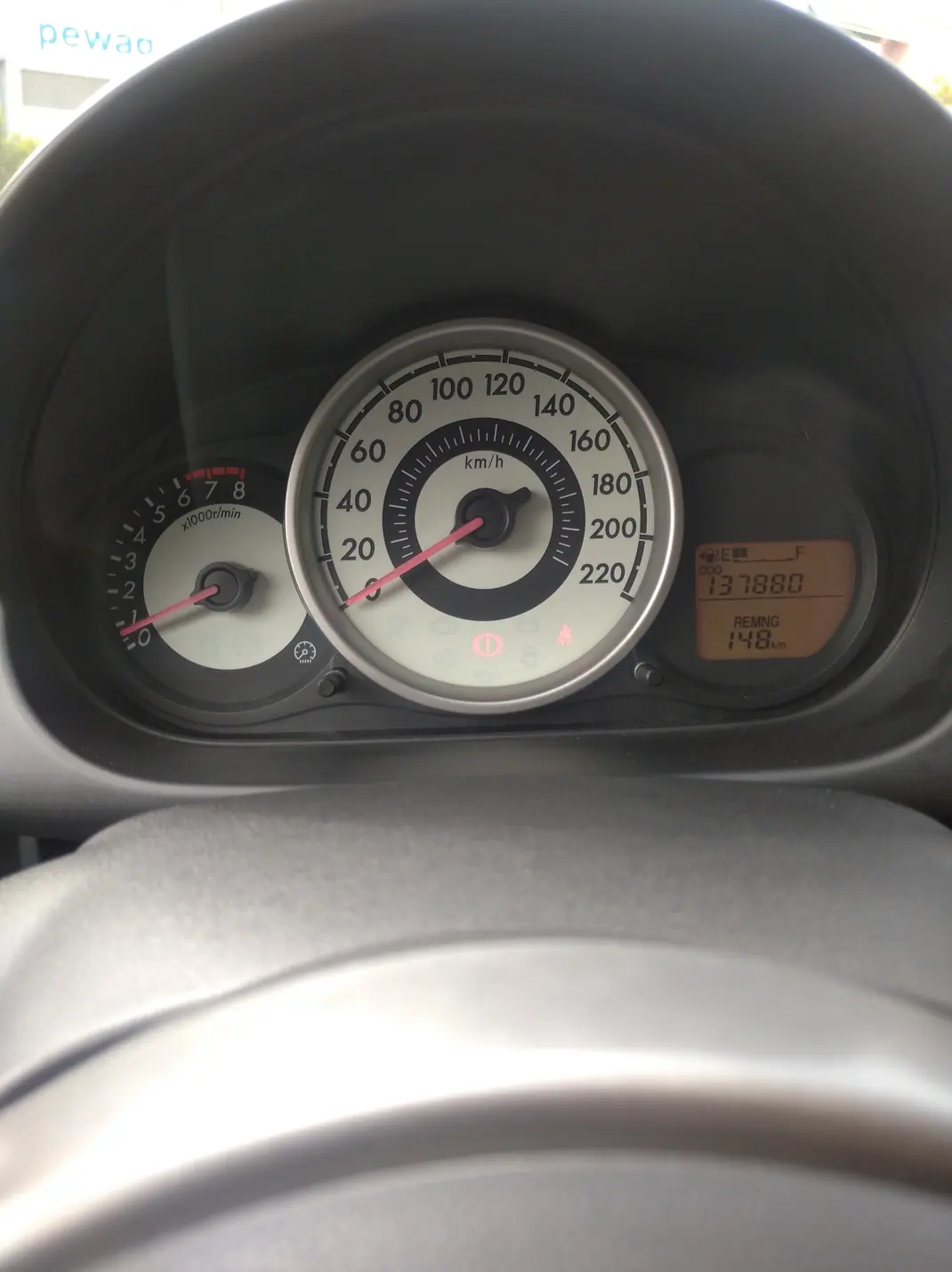 Mazda 2 2010 - 4700 EUR, 137880 km - AUTO.MOTO.pt - 137880km - foto 11 de 13