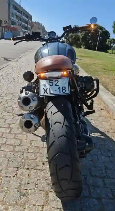 BMW R nineT 2019 - 13000 EUR, 9000 km - 9000km - foto 2 de 15