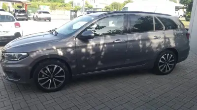 Fiat Tipo Station Wagon 2020 - 14350 EUR, 60939 km - AUTO.MOTO.pt - 60939km - foto 17 de 34