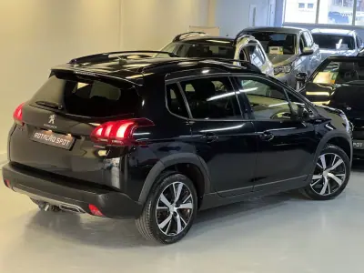 Peugeot 2008 2017 - 9990 EUR, 110000 km - AUTO.MOTO.pt - 110000km - foto 22 de 47