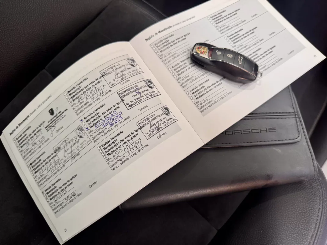 Porsche Macan 2016 - 45990 EUR, 132000 km - AUTO.MOTO.pt - 132000km - foto 34 de 34