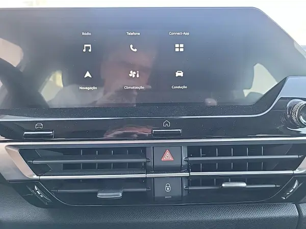 Citroën C4 2023 - 21200 EUR, 26941 km - AUTO.MOTO.pt - 26941km - foto 14 de 20